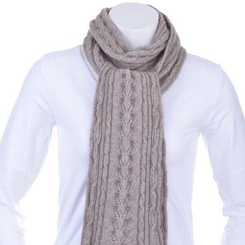 Beige cable scarf