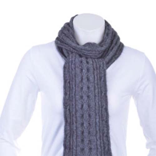 Cable scarf grey