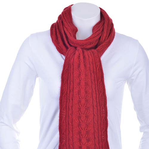 Cable scarf Red